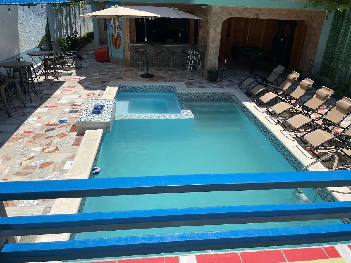 Hôtel Skye Bar & Lounge à Port-au-Prince Haïti