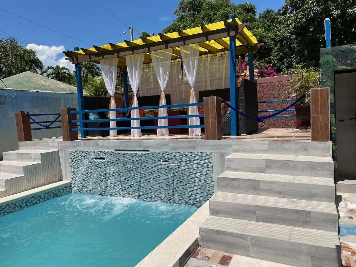 Maison d'hôtes Hôtel Skye Bar & Lounge à Port-au-Prince
